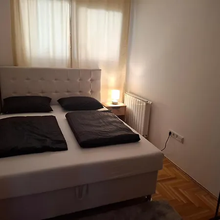 Lux Bulevar Apartamento